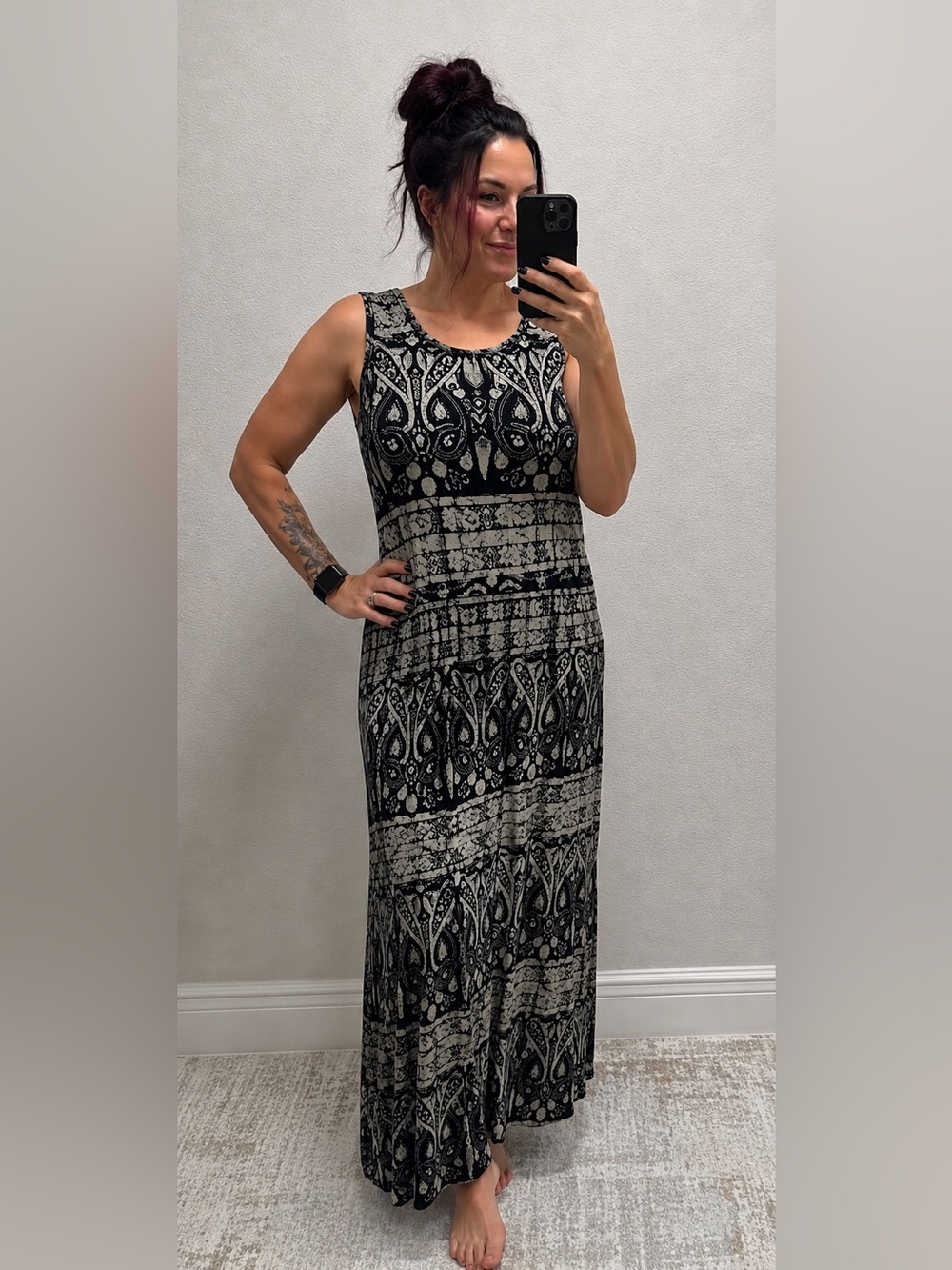 MISFAY Black & Cream Paisley Maxi Dress Sleeveless Boho Flowy